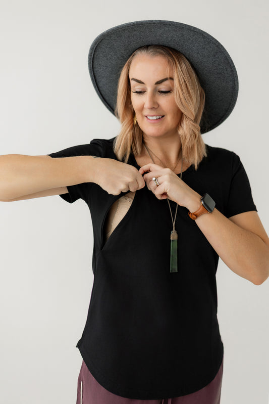 Black Everyday Breastfeeding Tee | Diagonal Zips V2.0