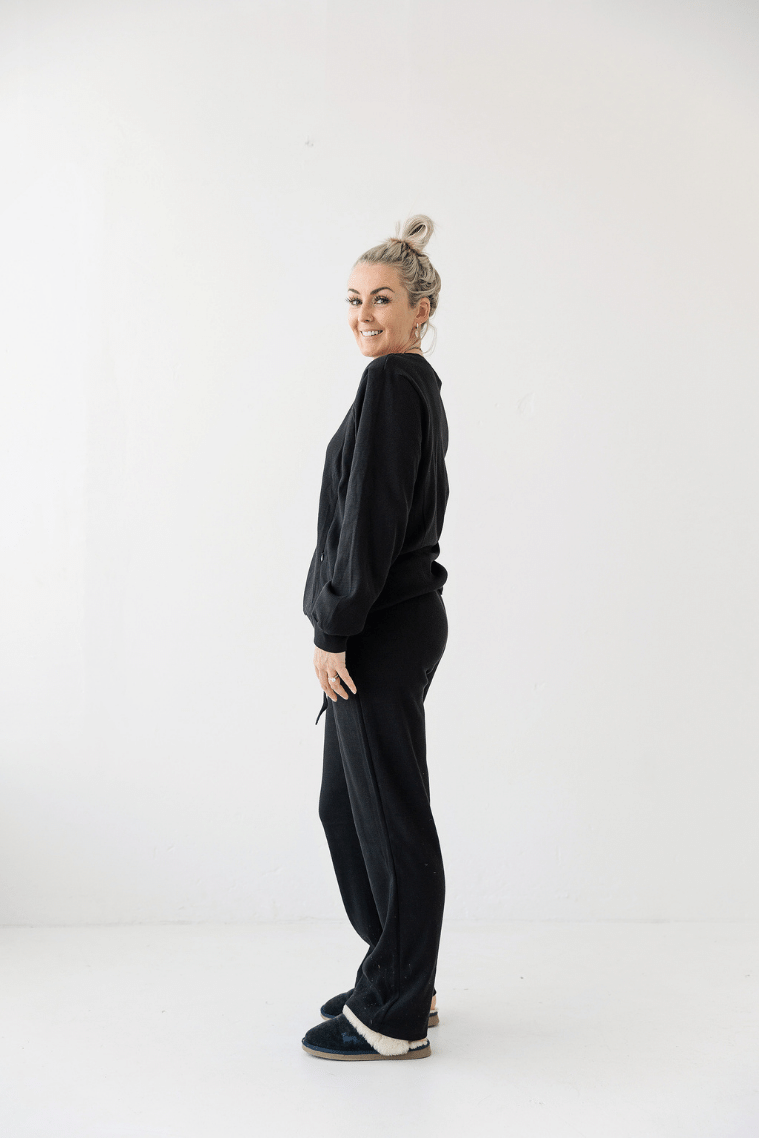 comfortable maternity and breastfeeding loungewear