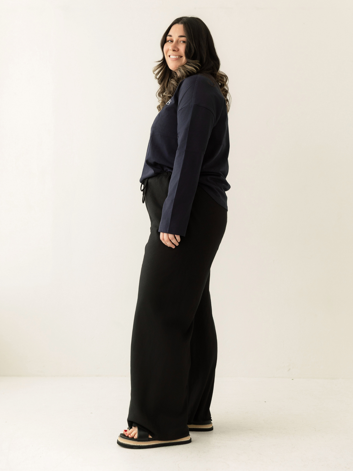 Navy Breastfeeding Long Sleeve | Horizontal Zip