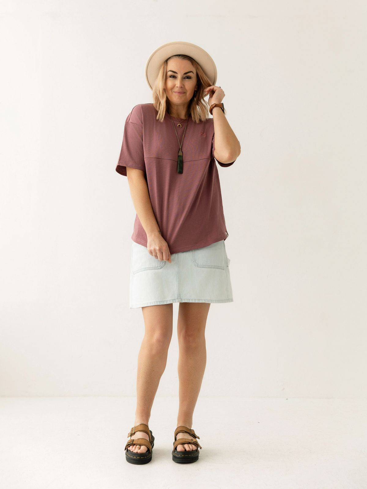 Rose Breastfeeding Tee | Horizontal Zip