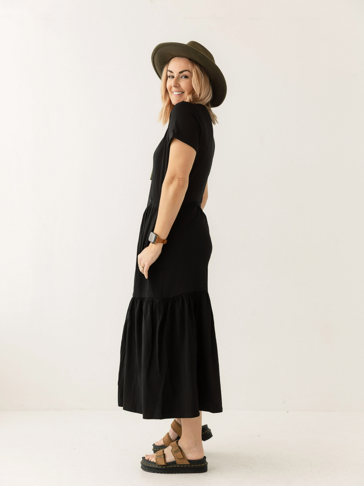 Black Layer Breastfeeding Dress | Vertical Zips