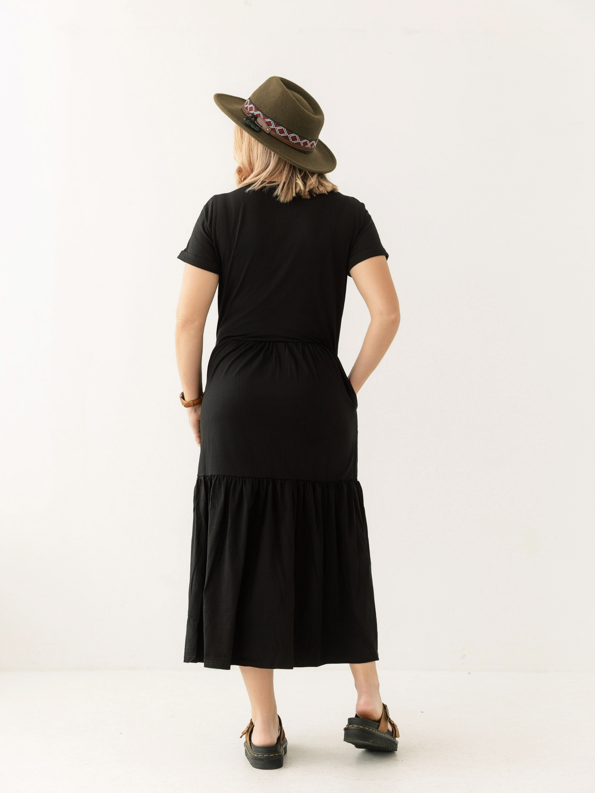 Black Layer Breastfeeding Dress | Vertical Zips