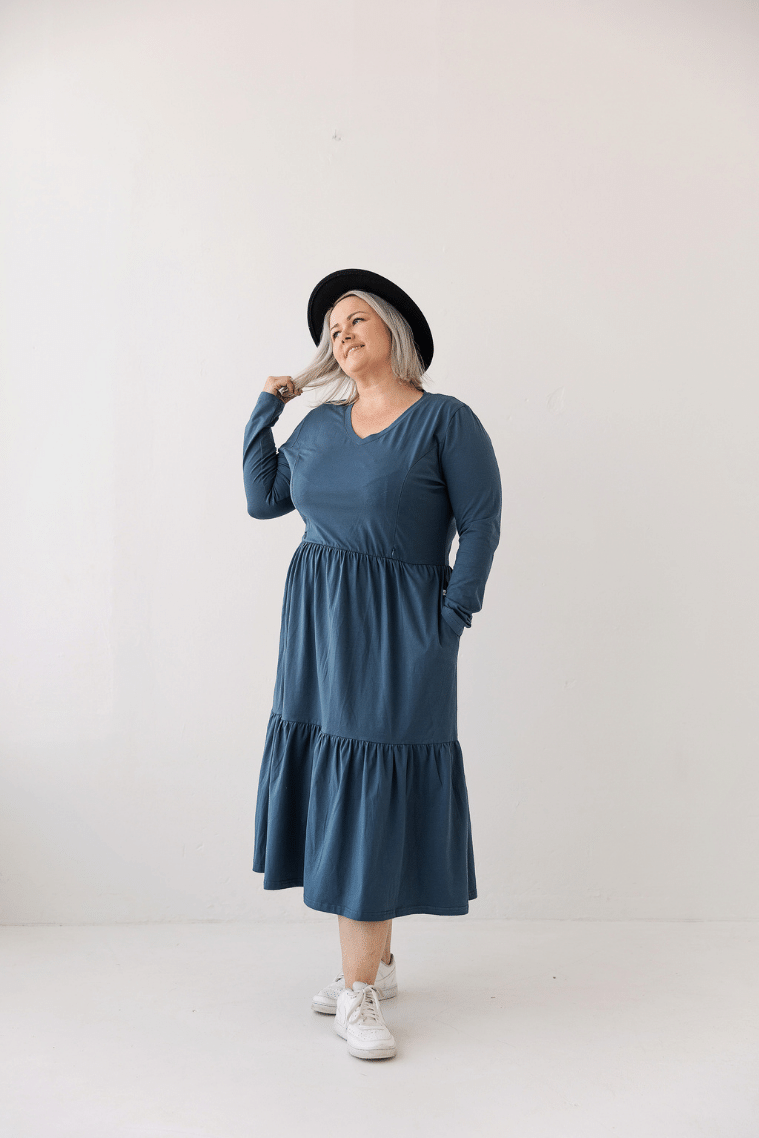cotton spandex breastfeeding dress. Zip breastfeeding access 