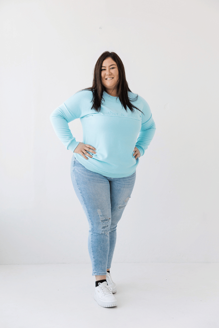 comfortable maternity and breastfeeding crew sweatshirt 