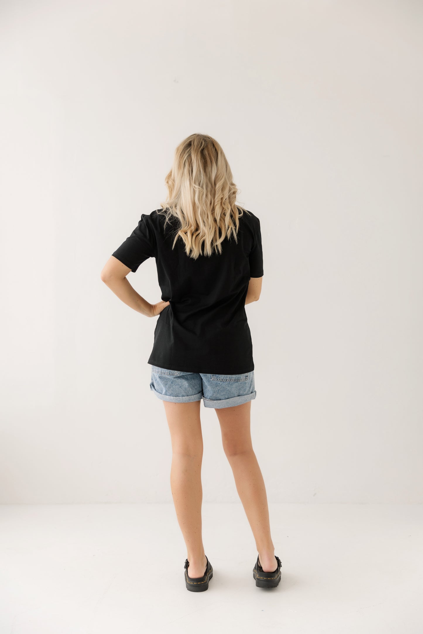 Black Relaxed Tee | Horizontal Zip