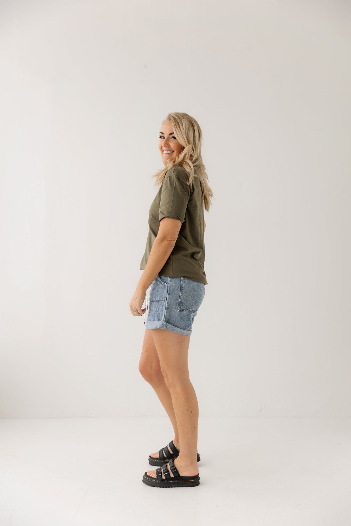 Khaki Relaxed Tee | Horizontal Zip